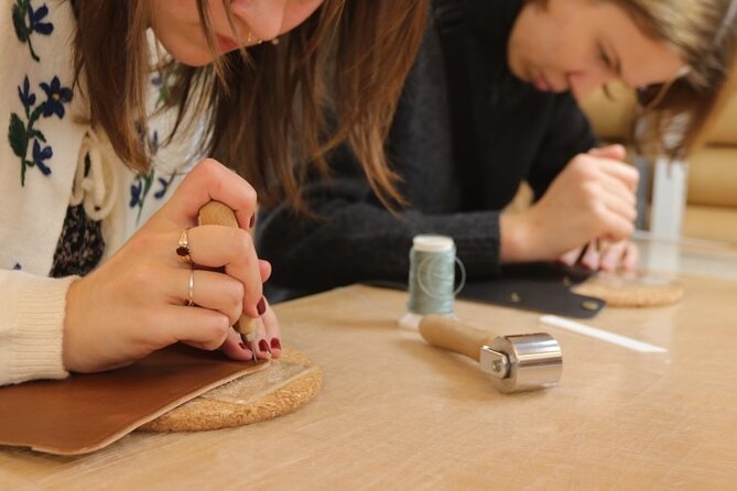 Leather Products Workshop in Seoul - How the two-hour class feels in practice