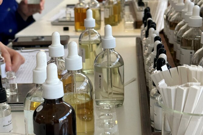 Make your K-scent perfume: Modern oneday class in Seoul - Three 5ml trials let you experiment before committing