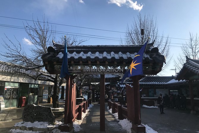 Nami Island & Garden of Morning Calm & Gangchon Railbike Tour - Guides can make or break a busy schedule