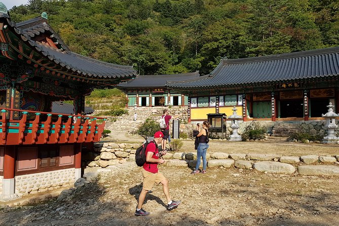 One-Day Tour for stunning Mt.Seoraksan from Seoul - The cable car to Gweongeumseong Fortress