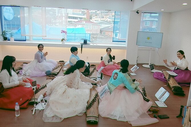 Play Gayageum in Hanbok Cultural Experience in Bukchon - The photo session and printed keepsake