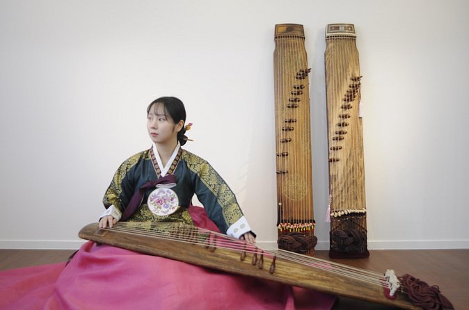 Play Gayageum in Hanbok Cultural Experience in Bukchon - Is $72.19 a fair price?