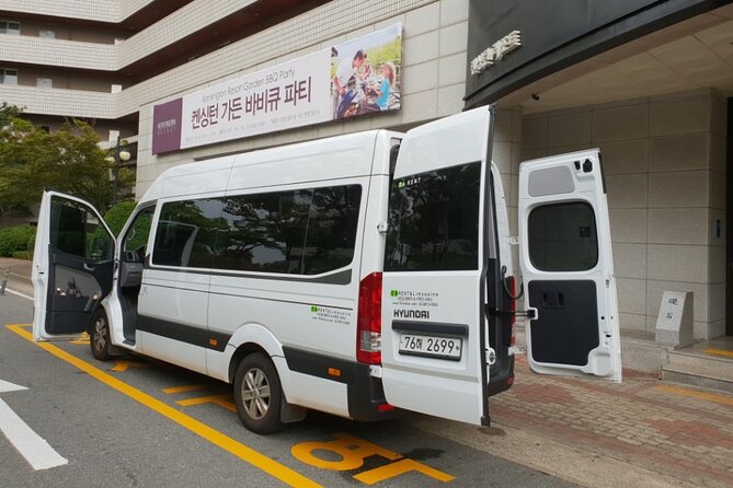 Private Airport Transfer: Seoul City to Incheon Airport 1-12 pax - Traffic is the main variable
