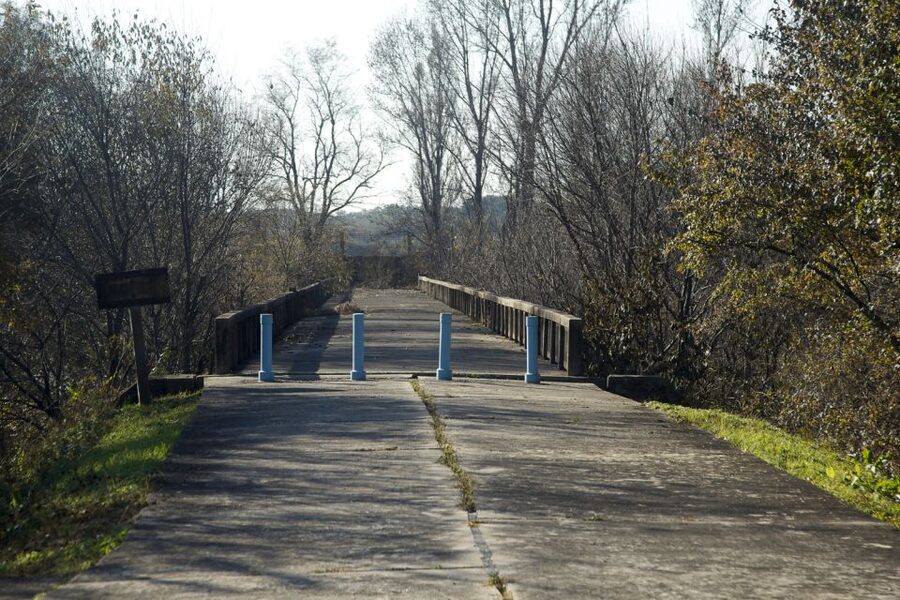 Private DMZ SPY Tour from Incheon Airport - The early spy-commando story near the Blue House