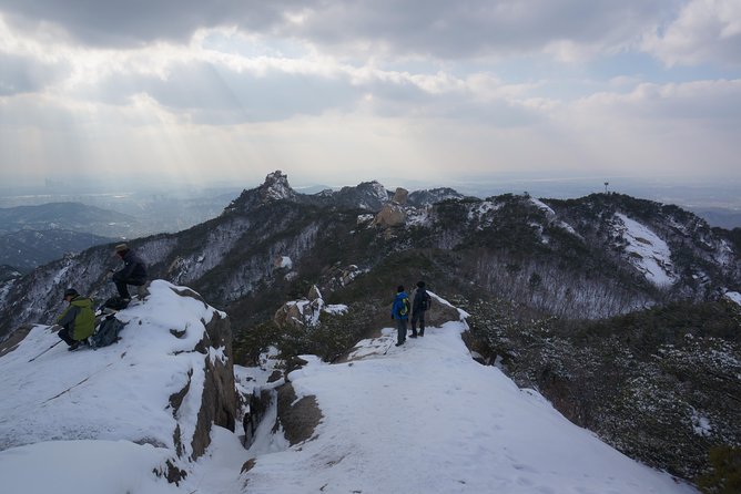 Private Hiking tour to Bukhansan Peak(Baegundae: 836.5m) with Mountain Expert - What $168 per person buys you