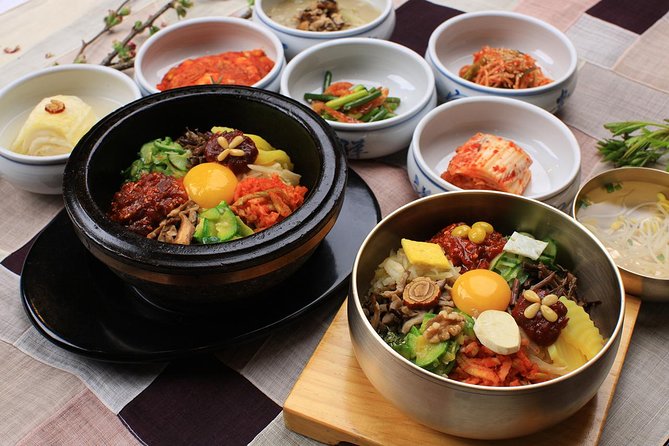 Private Jeonju Hanok Village - Culinary tour - Walking beneath the roofs of Hanok Village