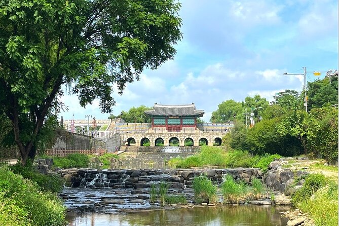Private Korean Folk Village, Suwon Starfield Libarary&Hwaseong - Why this day trip works beyond Seoul