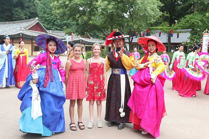 Private Tour around Suwon UNESCO Fortress and Korea Folks Village - Should you book the Suwon private tour?