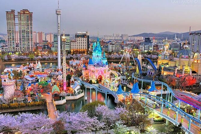 Private tour Lotte World,Tower,Aquarium(All Tickets are included) - A quick look at Gangnam and the Gangnam Style statue