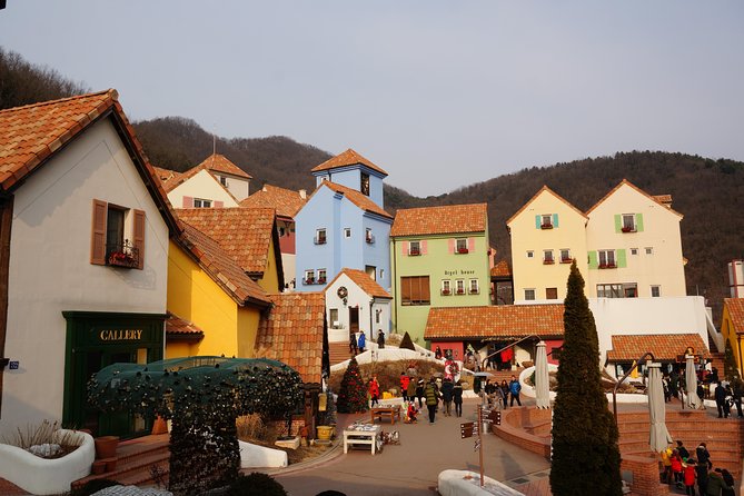 Private Tour: Nami Island& (Alpaca World 'or' Morning Calm)&Lunch - Leaving Seoul for Nami Island