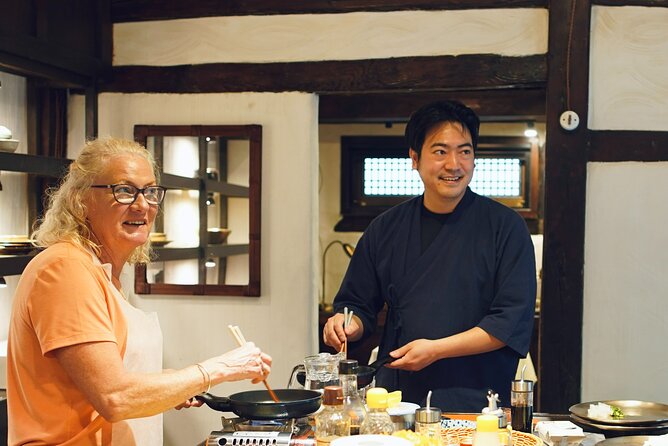 Royal Seoul Cooking Class in a 100-Year-Old Hanok - Reading the listed Seoul stops correctly
