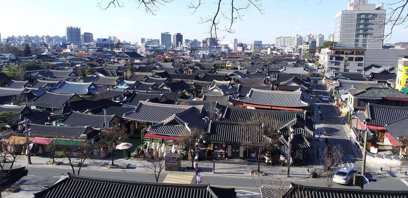 Seoul: Autumn Foliage - Mt. Naejang + Jeonju Hanok Village - Making the most of three hours in Hanok Village