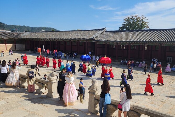 Seoul City Full Day Tour - Changdeok Palace (wearing Hanbok) - Insadong for crafts and souvenirs