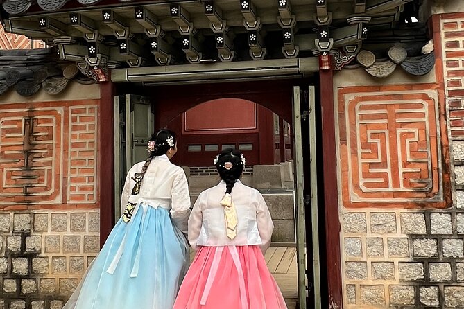 Seoul City Full Day Tour - Changdeok Palace (wearing Hanbok) - Guides, transport, and the shape of the day