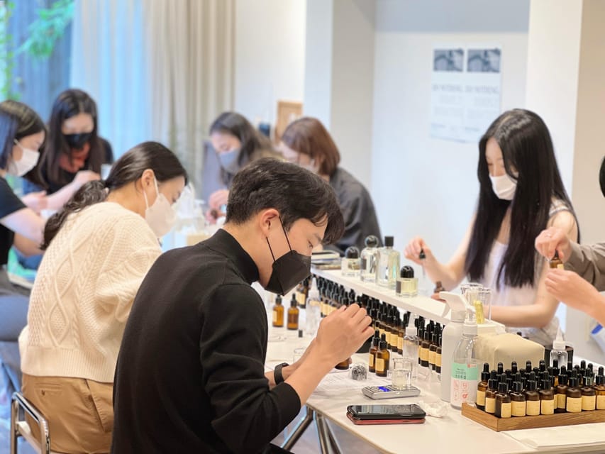 Seoul: Create Your Own Natural Perfume with a Perfumer - Who will enjoy this most