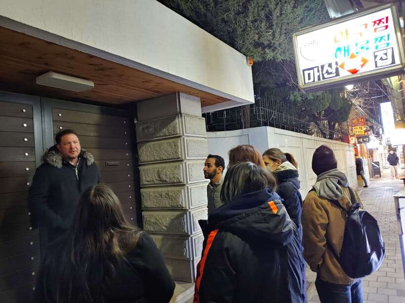 Seoul: Dark Side of the City and Ghost Stories Walking Tour - How the storytelling affects the experience