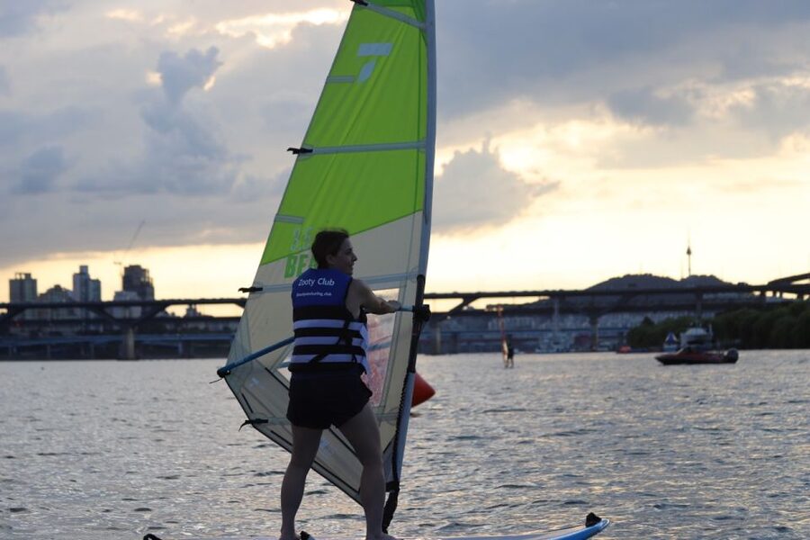 Seoul : Efoil Experience in Han River - The Included Gear and Post-Ride Comfort