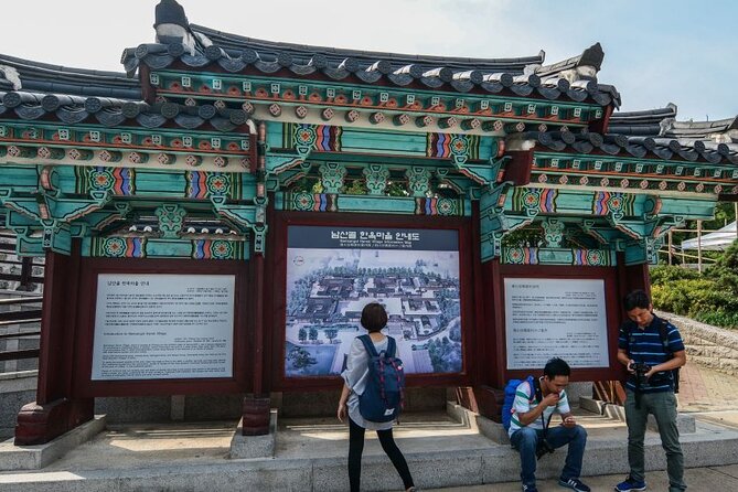 Seoul Full Day Tour with a Local: 100% Personalized & Private - Starting in Jongno and finding your bearings