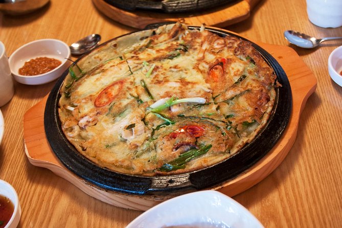 Seoul: Fully Customizable Private Tour - Gwangjang Traditional Market: the day’s liveliest food stop