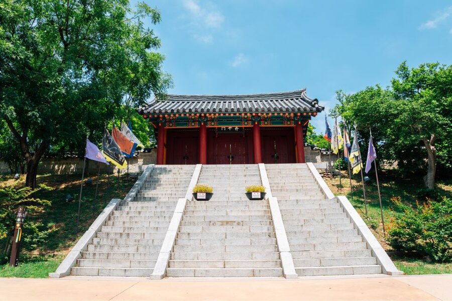 Seoul: Ganghwa Island UNESCO World Heritage Private Tour - What the private vehicle and guide change