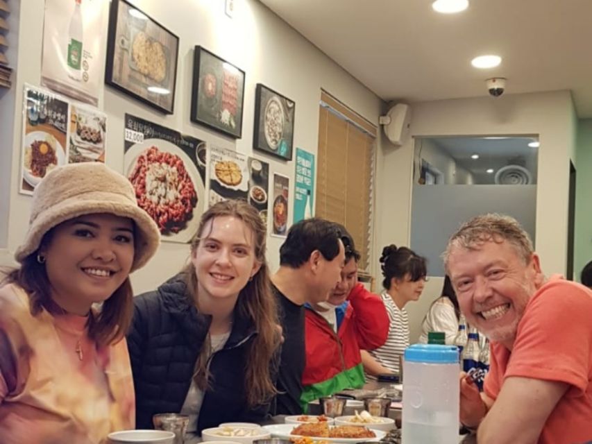 Seoul: Gwangjang Market Netflix Food Tour - Why the food is included, but not a full dinner