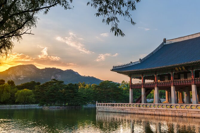 Seoul: Gyeongbokgung Palace Half day Tour - Gangnyeongjeon and Gyotaejeon: the private royal rooms