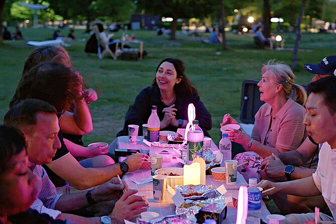 Seoul Han River Night Tour: Picnic, Games & Starlight Cruise - What this Han River evening is really selling