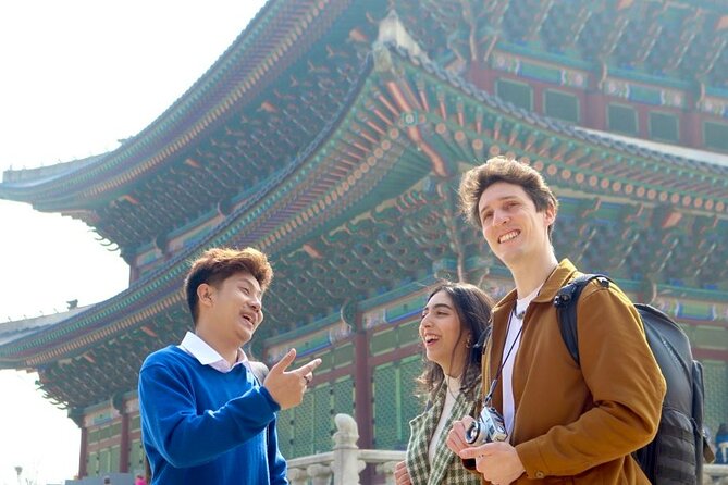Seoul Highlights & Hidden Gems Tours by Locals: Private + Custom - Cheonggyecheon Stream and the Modern City Center