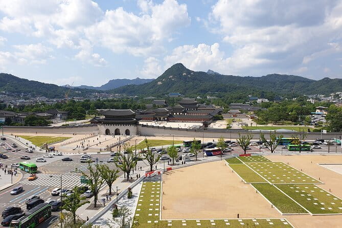 Seoul History Walking Tour - City Hall, Seoul Plaza, and a royal viewpoint