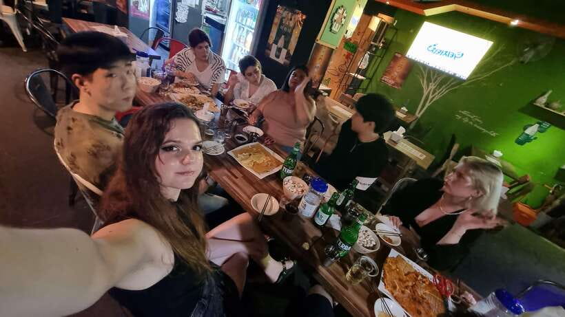 Seoul: Korean Drinking Games Night (non-drinkers welcome) - What two hours really means