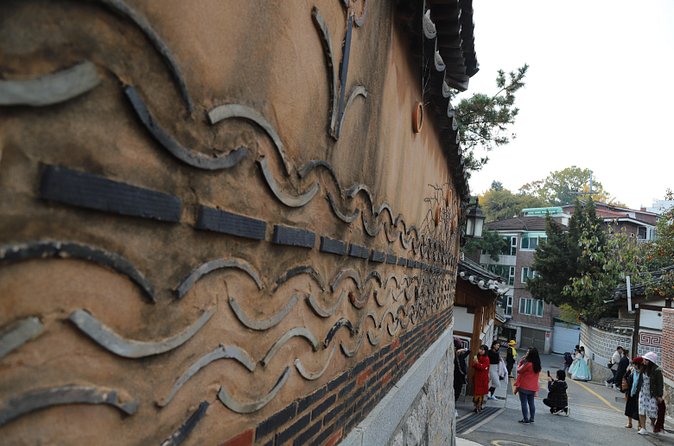Seoul Layover Private Tour from Incheon Airport - Weather and personal interests can change the route