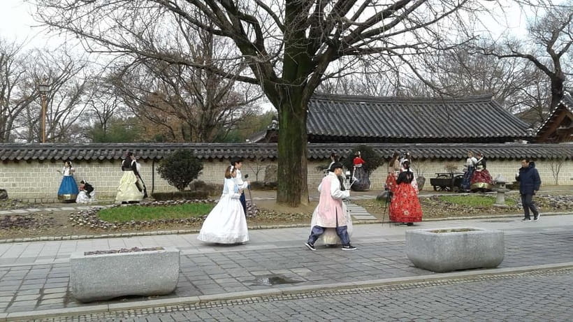 Seoul: Maisan Cherry Blossom and Jeonju Hanok Day Tour - Jeonju Hanok Village on the return route