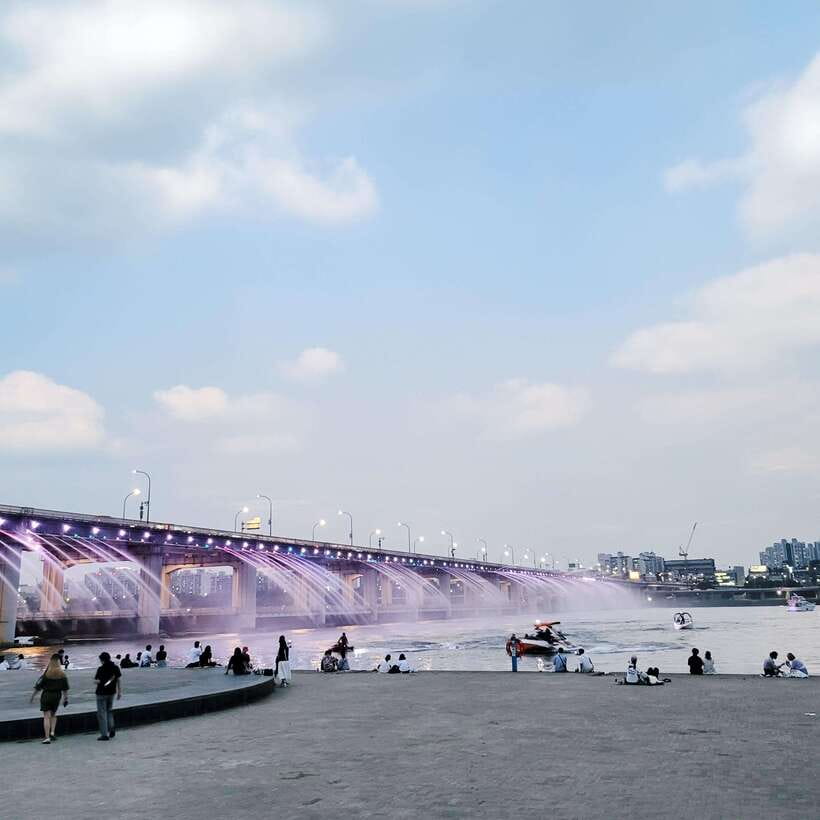 Seoul: Max Out Must Visit City Highlights Panoramic Day Tour - What the transport and pace mean for you