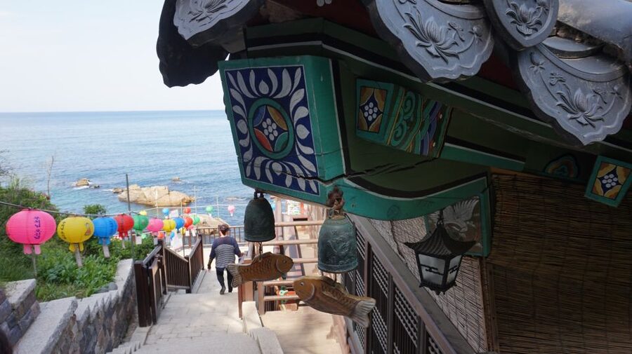 Seoul: Mt Seorak + Naksansa Temple or Nami Island Group Tour - The coach ride from Seoul