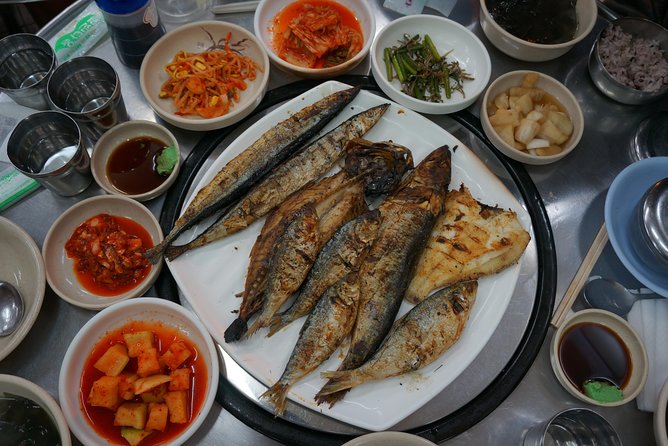 Seoul Night "Private Tour"(Korean BBQ, N-Tower, Seoul Fortress, Local Market) - Korean barbecue and the dinner choices