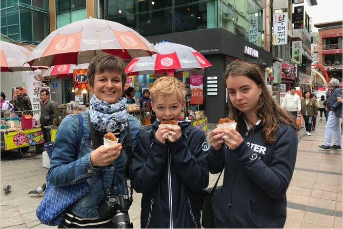 Seoul Private 4 Hour Tour with A Korean Buddy - Gwangjang Market and a useful introduction to Korean food