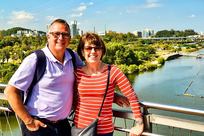 Seoul Private Tours by Locals: 100% Personalized, See the City Unscripted - Gyeongbokgung, Changdeokgung, and Cheonggyecheon