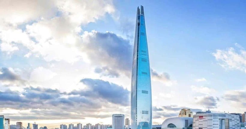 Seoul: Sky Lotte World Tower Ticket - Starting below ground, art before the elevator