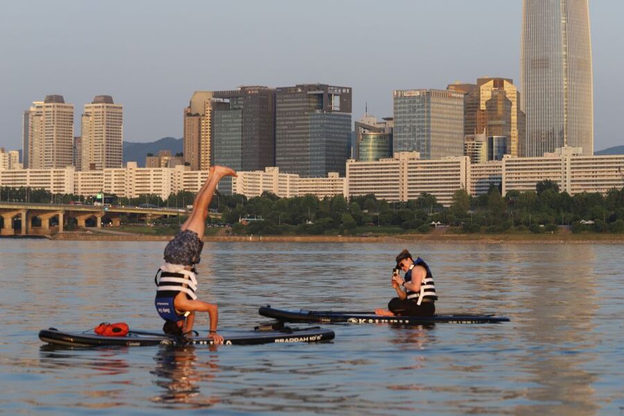 Seoul: Stand Up Paddle Board (SUP) & Kayak in Han River - Facilities and the small extras