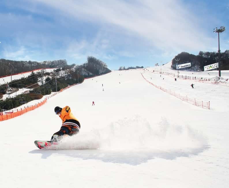 Seoul: Vivaldi Park Winter Ski with Eobi Ice Valley Day Tour - Eobi Ice Valley and its natural icicles