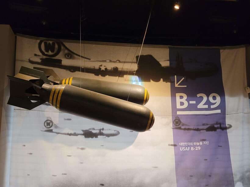 Seoul: War Memorial of Korea Private Guided Museum Tour - Booking, meeting, and cancellation details