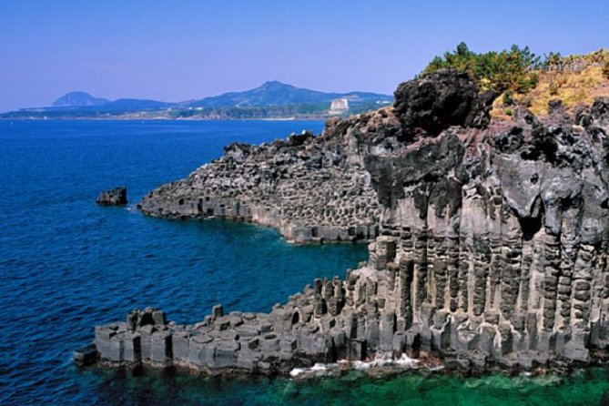 Small Group 7D Korea package Tour with Seoul Gyeongju Busan Jeju - Day 5: Korean cooking and Seoul’s younger side