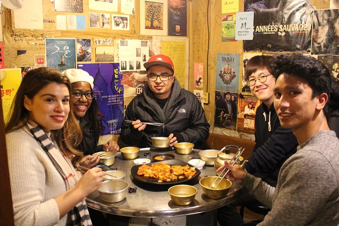 Small-Group Night Food Tour in Seoul with Korean BBQ - Dumplings from a street vendor