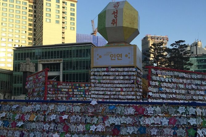 Small-Group Royal Palace and Seoul City Tour (hotel pick-up) - Namdaemun Gate and Market finish the day with everyday Seoul