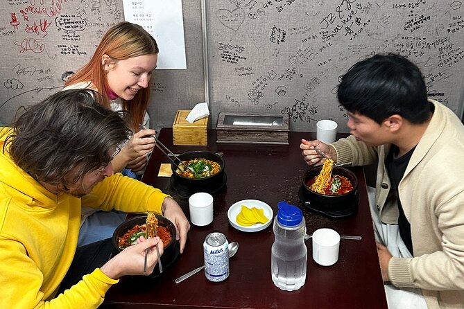 Street Food Tour in Jongno, Heart of Seoul - Should you book this Jongno food tour?