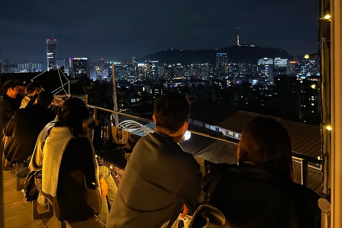 Sunset Walking Tour in Naksan Park with Dinner - The small group changes the mood