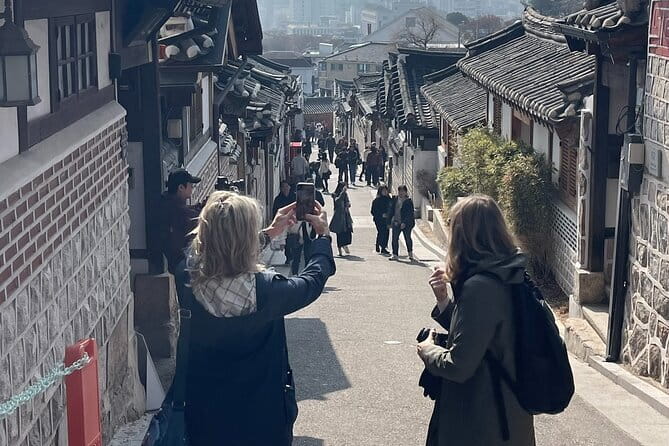 Tour Seoul’s oldest district with a storyteller from Bukchon - Café Onion Anguk and six centuries of changing buildings
