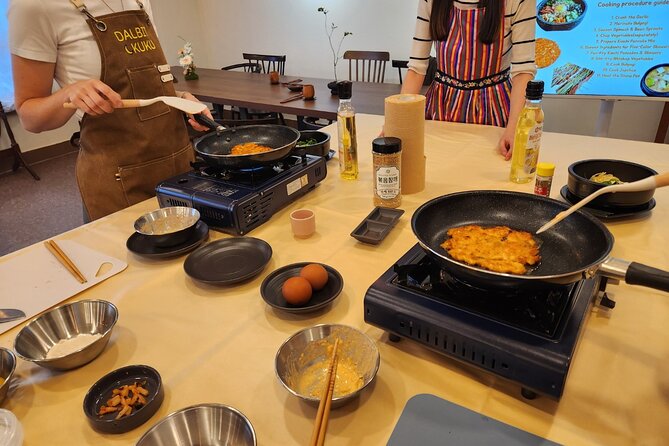 Traditional Korean 6-Dish Cooking Class + Hidden Alley Tour Seoul - Walking Through Euljiro’s Lesser-Known Alleys