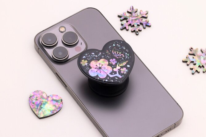 Traditional Korean Mother-of-Pearl Craft Workshop - Arranging Shell Pieces and Personal Letters