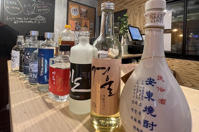 Traditional Soju Class and Makgeolli Tasting in Seoul - Why this Seoul tasting is different from a green-bottle soju night